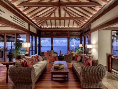 The Best Luxury Vacation Rentals In Hawaii- Luxury Estate
